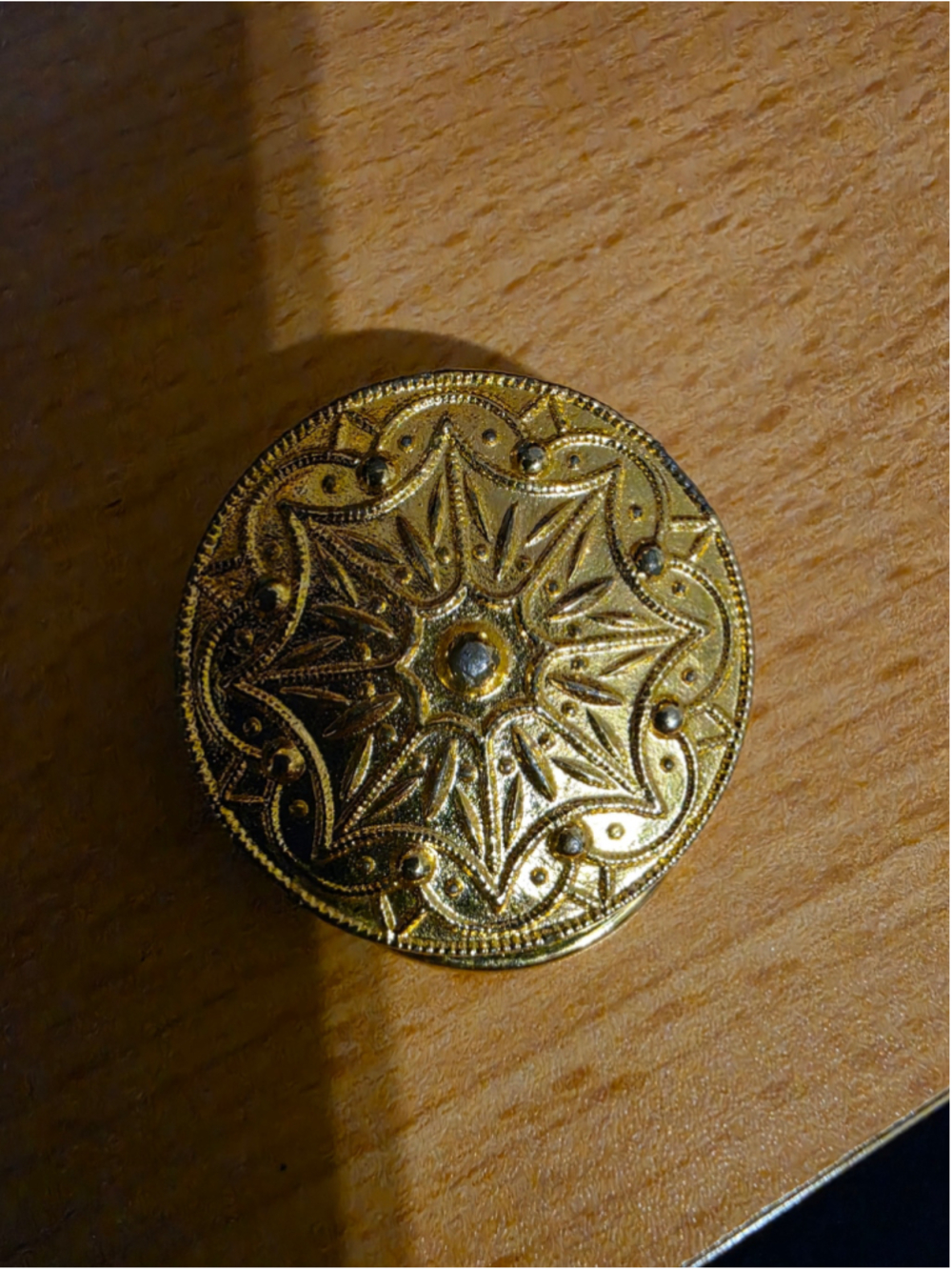 Vintage Germany Gold Tone Scarf Clip Ring Ornate Floral Rhinestone 33mm